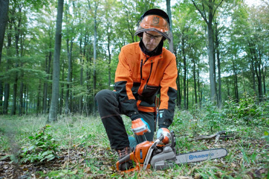Guía paso a paso para arrancar una motosierra
